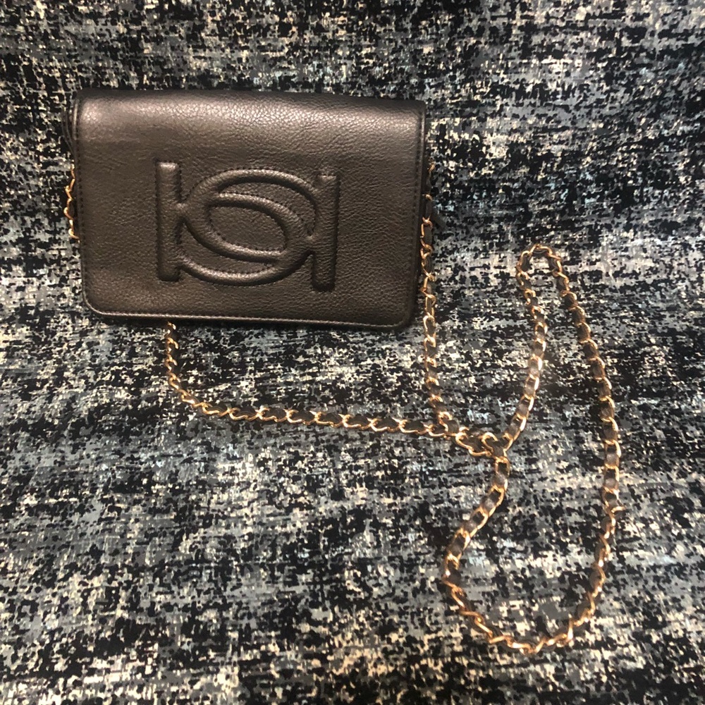 Bebe purse black - great condition.